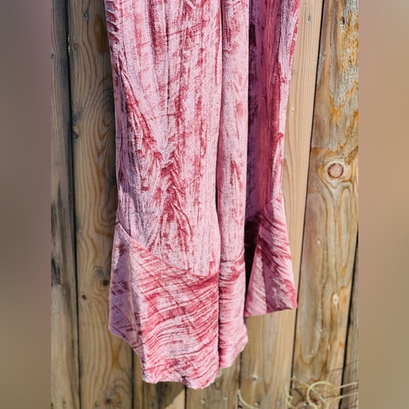 MIA Joy VALERY Rose Jumpsuit NWT - Picture 5 of 10